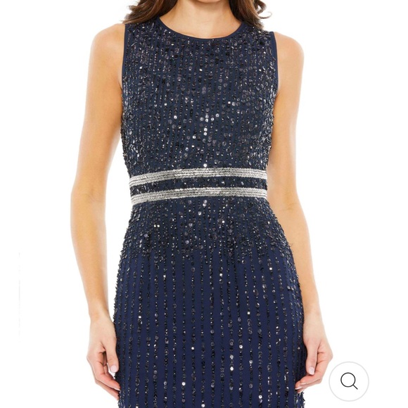 MAC DUGGAL SZ 10 SEQUINED SLEEVELESS GOWN DRESS. NWT - Picture 2 of 5